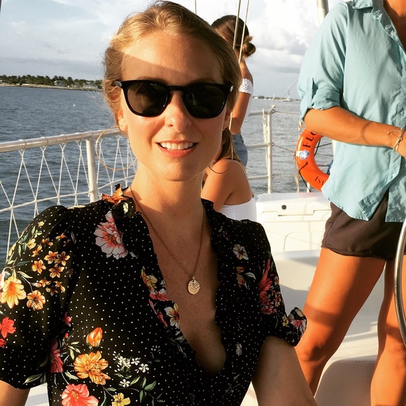 Meet your Posher, Heather - Picture 2 of 10